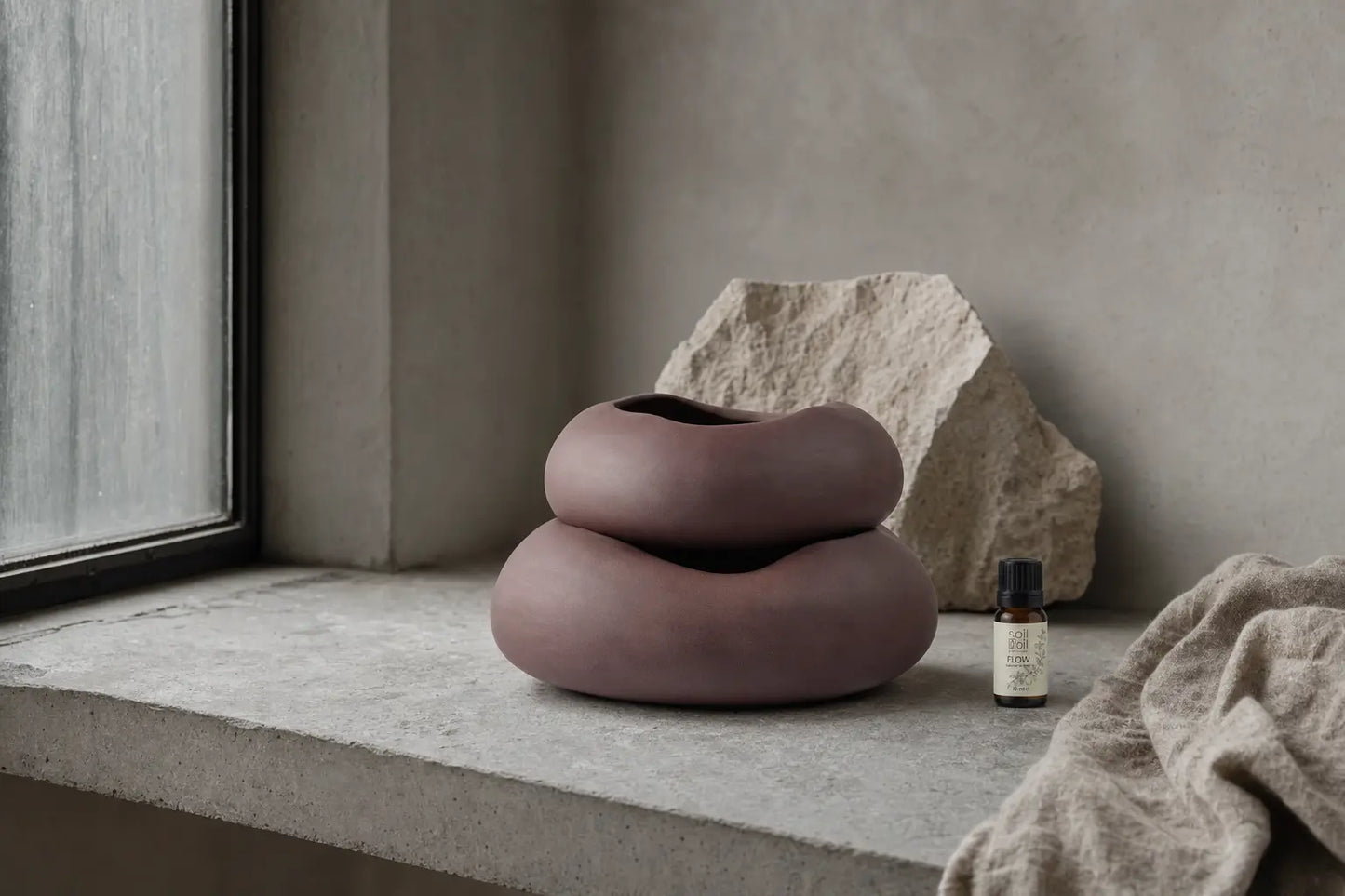 Brutalist Estetik ve Ham Seramiğin Ortak Dili